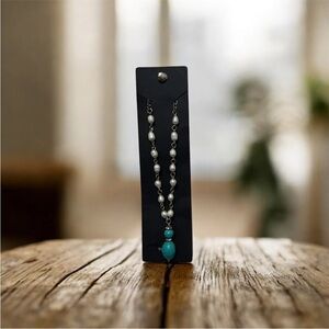 Hand Made Pearl and Howlite Necklace